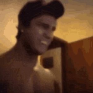 Meet your Posher, Cash